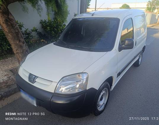 PEUGEOT PARTNER 1.6 FURGÃO 800KG 16V FLEX 3P MANUAL PEUGEOT PARTNER 1.6 FURGÃO 800KG 16V FLEX 3P MANUAL